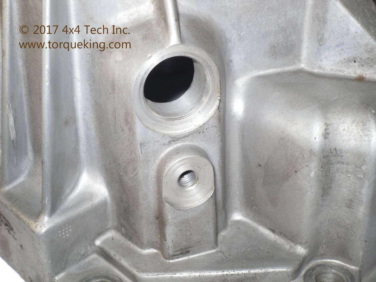 QU10726 1992-2002 GM NV4500 4x2 C-Truck Rear Transmission Housing Torque King 4x4