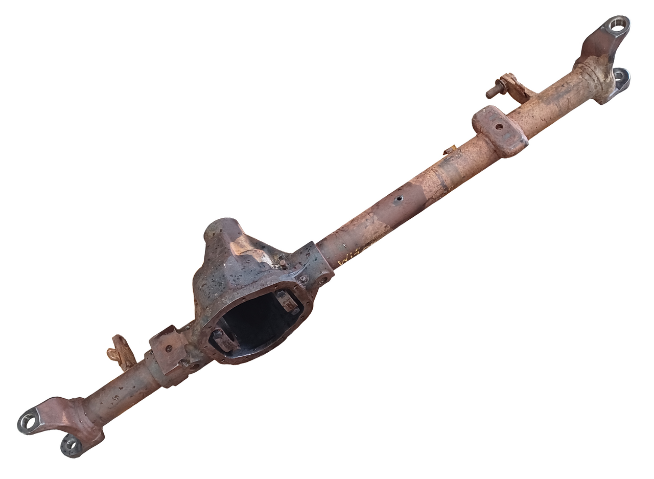 QU11357U Used Bare Front Axle Housing for 1972-1974 Dodge W100 Torque King 4x4