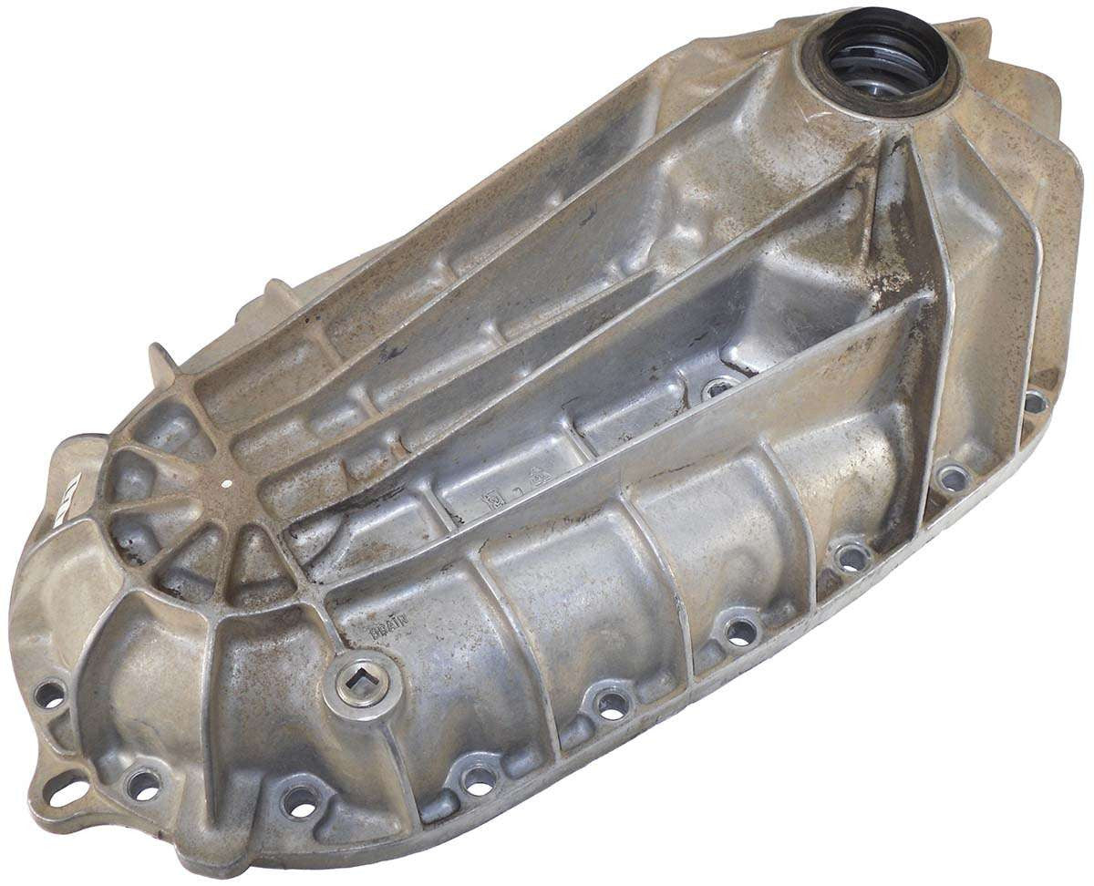 QU20624U Used Rear Case Half for 1996-1997 Ford Borg Warner 4407 Torque King 4x4