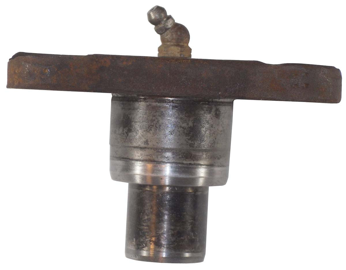 QU40697U Used Dana 60 Lower Kingpin Cap fits Chevy, Dodge, Ford, GMC Torque King 4x4