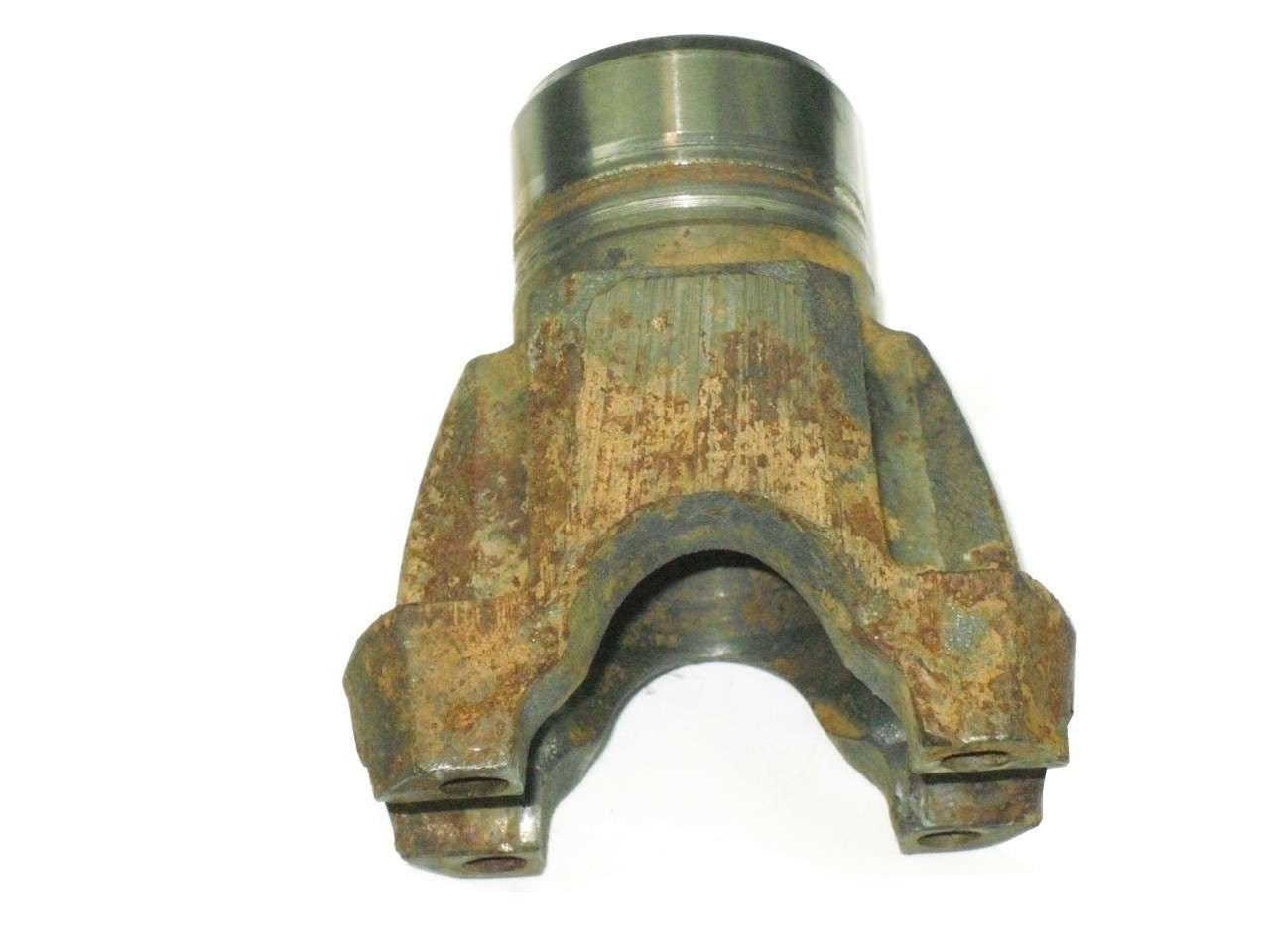 QU50619U Used 1310 Series CV Output Yoke for 1974-1979 Ford NP203, NP205 Torque King 4x4