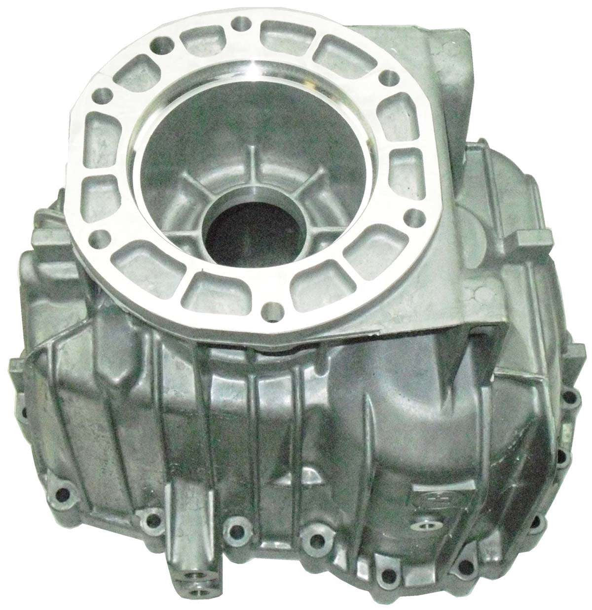 QU20464 4x4 Rear Transmission Housing for 99-07 ZF S6-650 6-Speeds