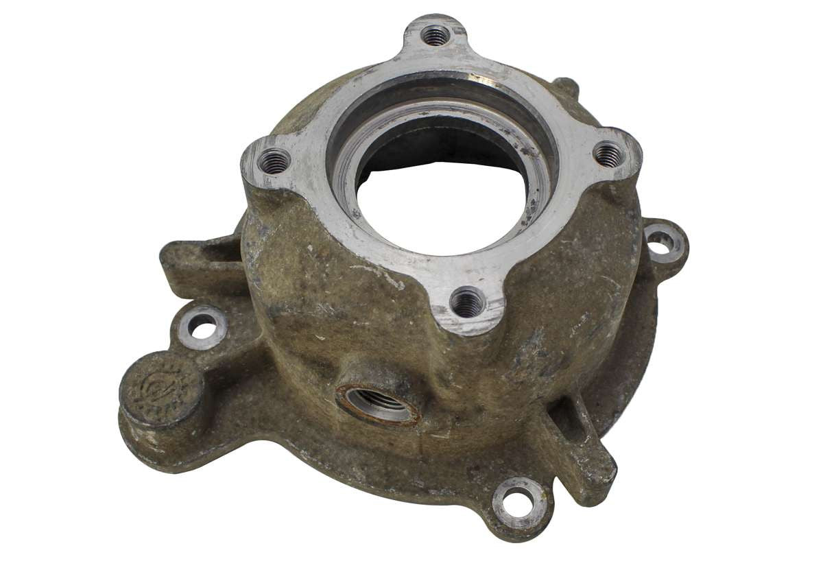 QU30476U Used Rear Bearing Housing for 90-91 GM NP241C Right Drop Torque King 4x4
