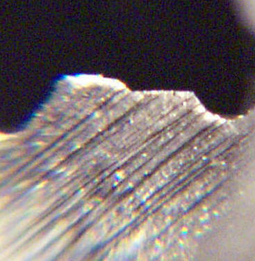 Worn-off splines typical of thrust washer-type full spline shafts